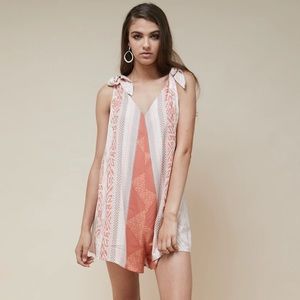 Morriisday Ladies Size XSmall Island Knot Romper